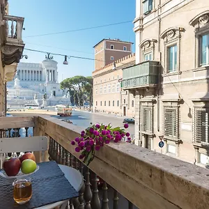 Дом отдыха Amazing Piazza Venezia, Рим